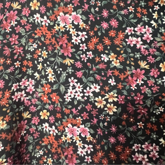 American Eagle Dark Ditzy Floral Tiered Boho Grunge Babydoll Mini Dress Size M - Picture 8 of 13